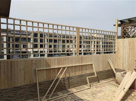 院墙护栏 户外樟子松防腐木围栏 定制碳化木栅栏