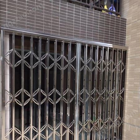 不锈钢拉闸门安装 阳台推拉折叠门 月超建材加工定制